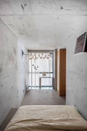 Architektur in skulpturaler Klarheit - Ein Loft als Raumkunstwerk – 10115 Berlin – Vorschaubild 7