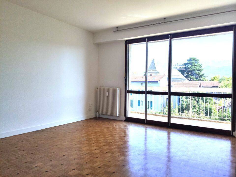Appartement 3 pièces 70 m² · à Grenoble · 70 m² · 990 €/mois
