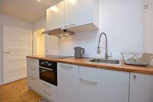 Modern möblierte Wohnung in zentraler und dennoch ruhiger Wohnlage in Stuttgart Ost – 70188 Stuttgart – Vorschaubild 7
