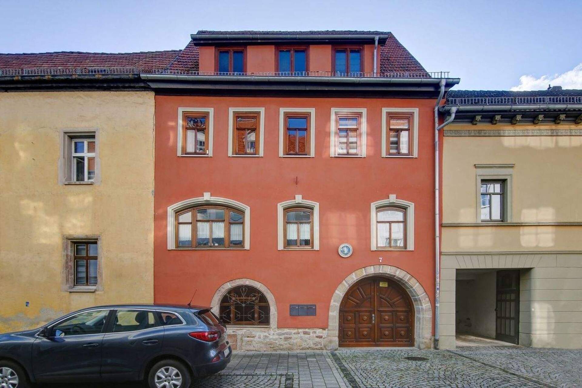 Mehrfamilienhaus in 07768 Kahla mit 230 m² kaufen