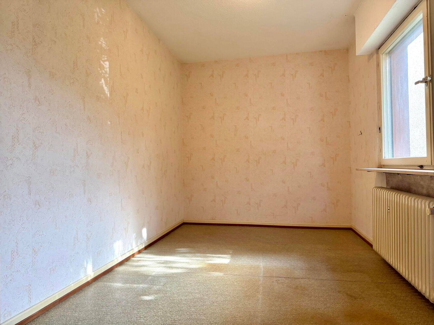 Viel Platz für die Familie! - Sanierungsbedürftiges Reihenendhaus inkl. Garage in OF-Buchhügel! – Offenbach am Main – Vorschaubild 8