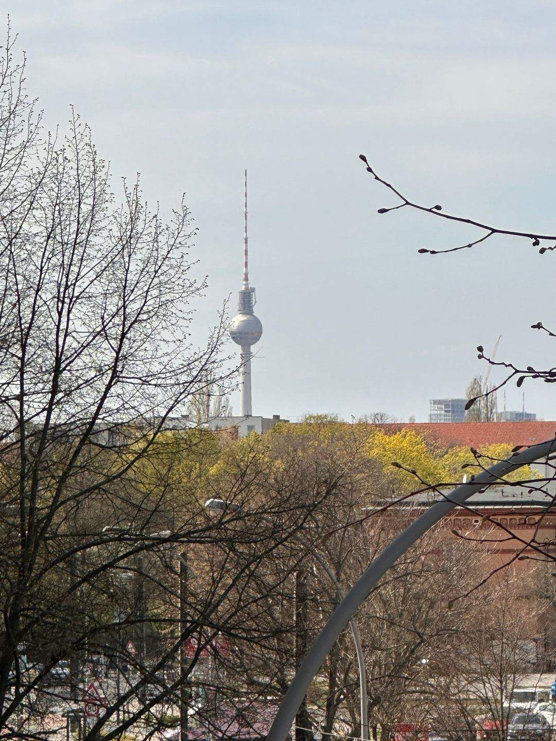 Sehr schön aufgeteilte 2-Zimmer-Wohnung mit Balkondirekt im beliebten Samariterkiez! – Berlin – Vorschaubild 2