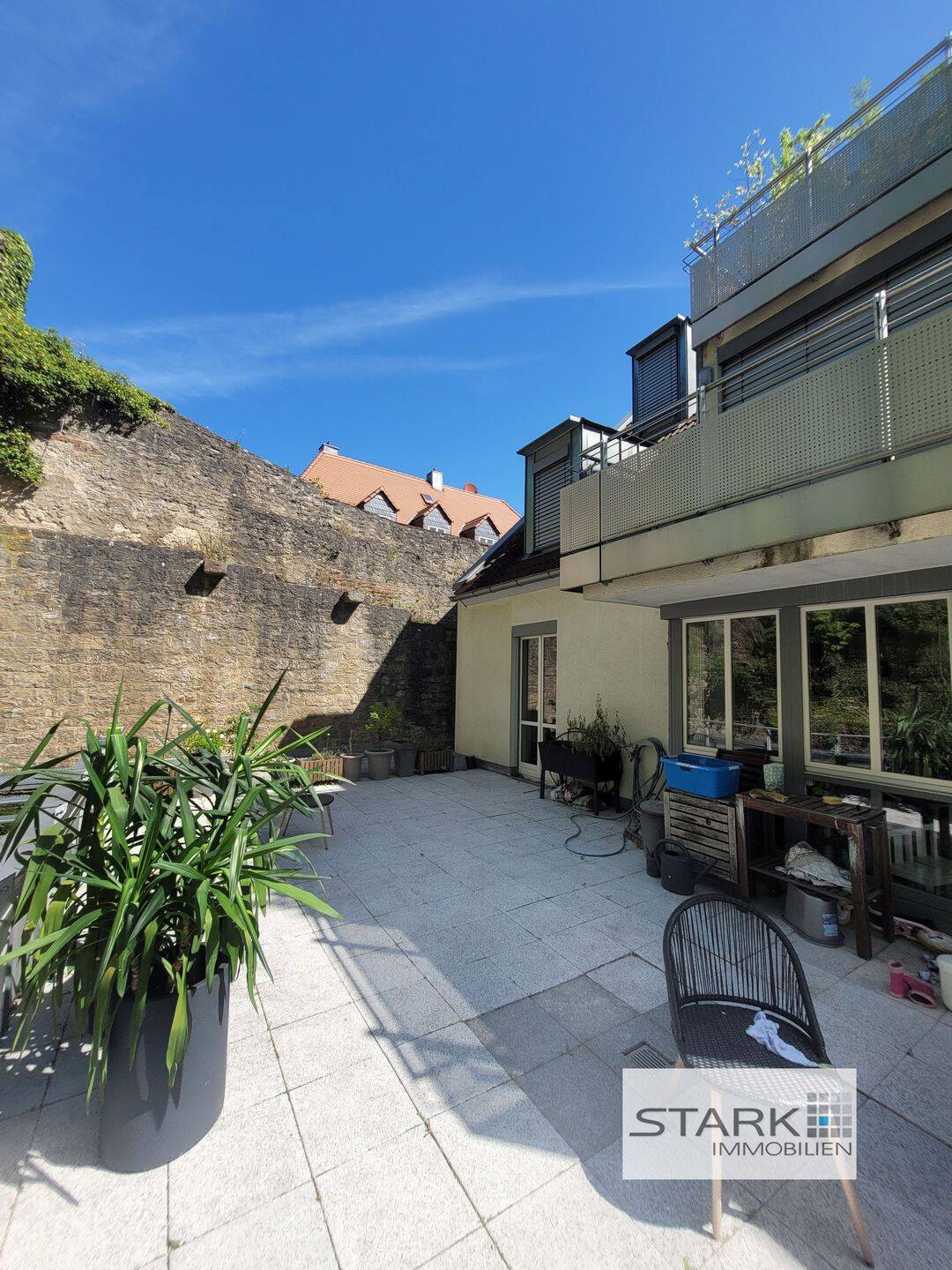 Charmante Stadtwohnung im Spitäle mit Terrasse im Grünen am Festungsberg – bezugsfrei ab September – Würzburg – Vorschaubild 2