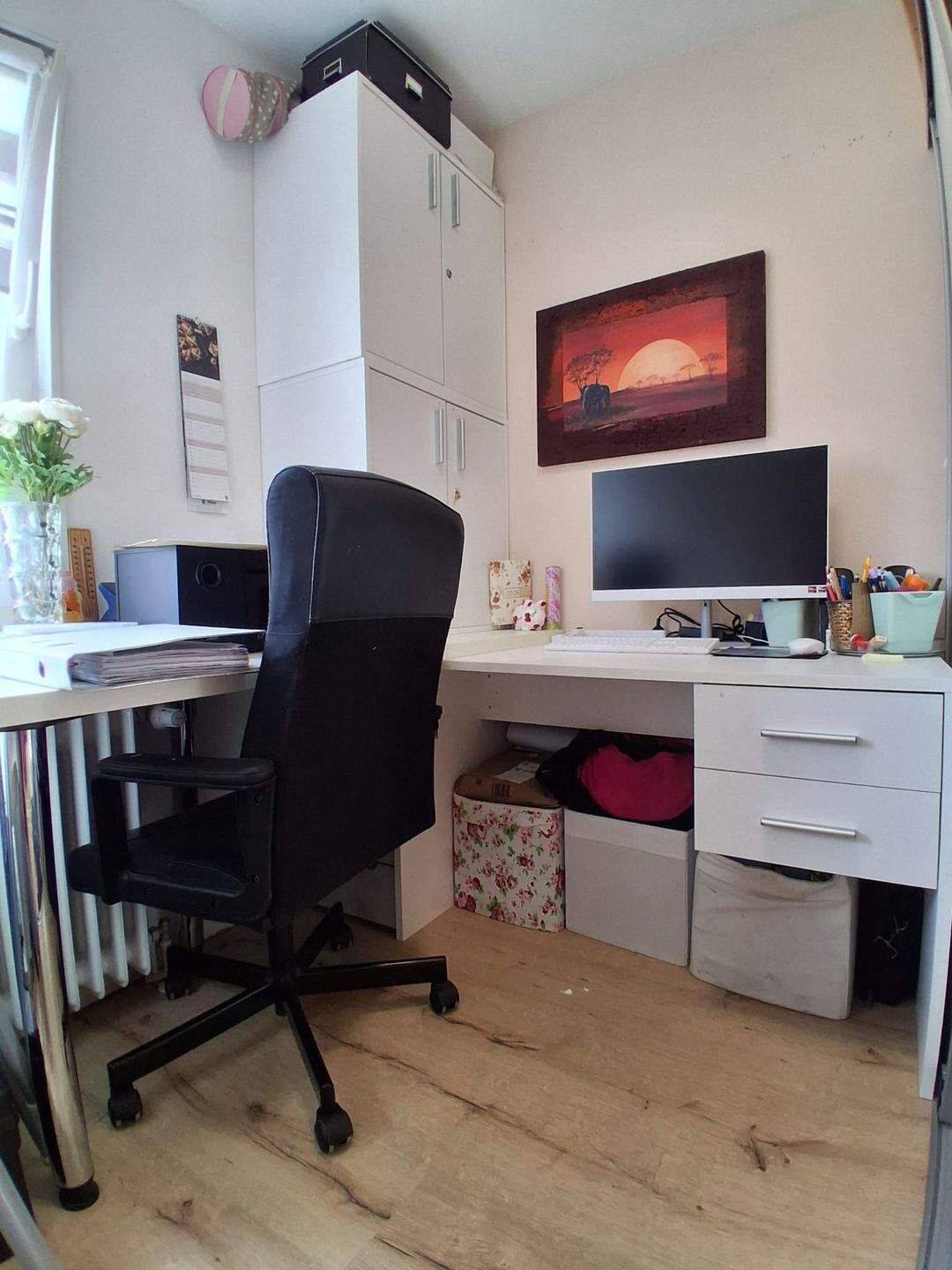 ***FAMILIENFREUNDLICHE 4,5-ZIMMER-WOHNUNG MIT GROSSER TERRASSE UND GARTEN*** – Reutlingen – Vorschaubild 4
