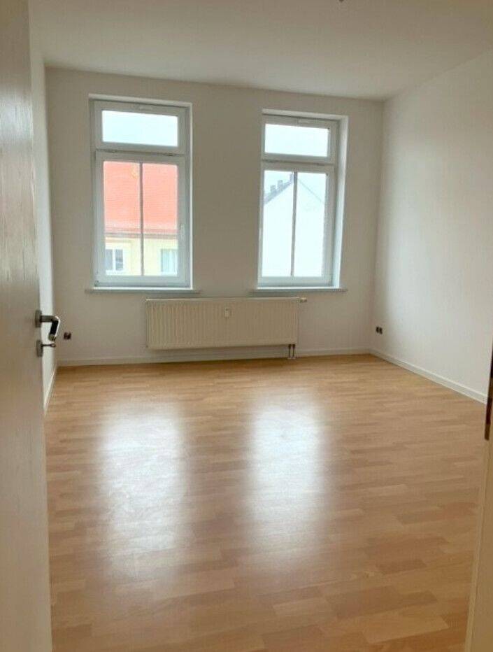 Leipzig-Wahren am Auensee: Gepflegte 2-Zimmer-Wohnung mit neuer Einbauküche – Leipzig – Bild 1 von 7