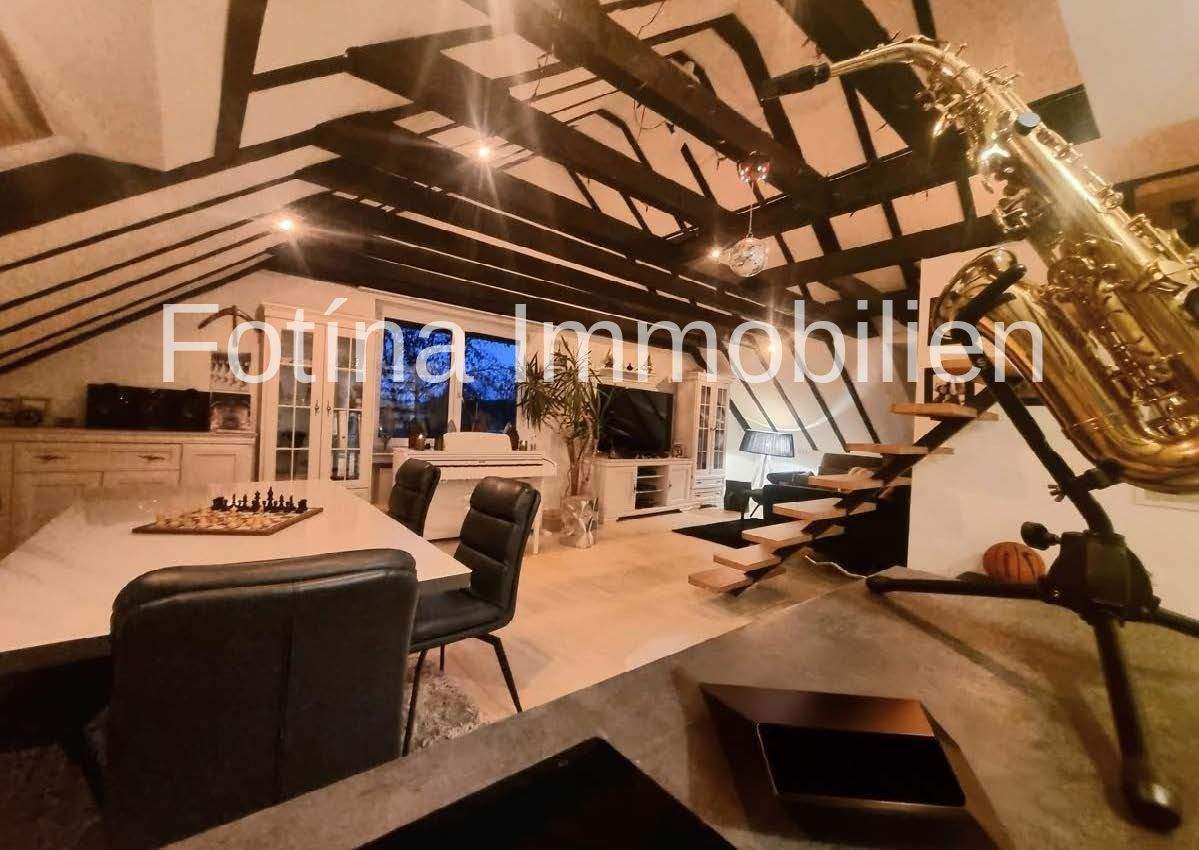 Moderne, EXKLUSIVE Maisonette-LOFTWOHNUNG im gemütlichen 3-Familien-Haus-für Exklusivitätsliebhaber! – Mönchengladbach – Bild 1 von 9