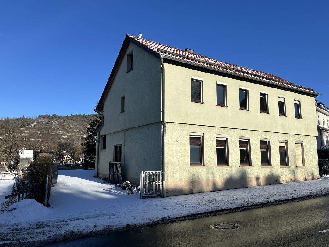 Angepackt und fertig! Einfamilienhaus mit großem Garten – Wutha-Farnroda – Bild 1 von 9