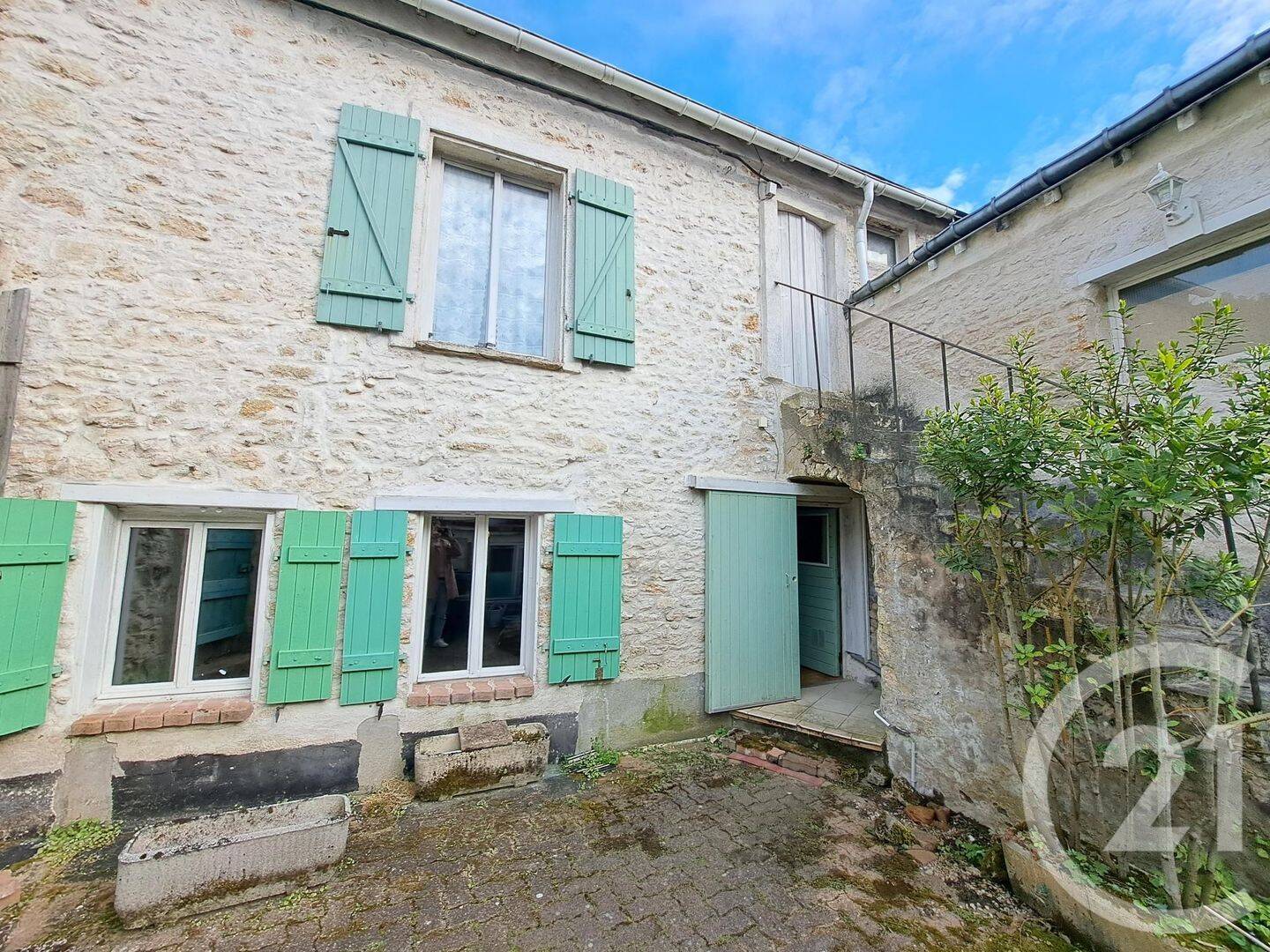 Maison 7 pièces 100 m² · au Malesherbois · 100 m² · 98 000 €