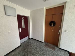 Wohnen in begehrter Lage von Ludwigshafen-Süd - 4 Zimmer, Loggia und großzügiges Raumgefühl – 67061 Ludwigshafen am Rhein – Vorschaubild 3