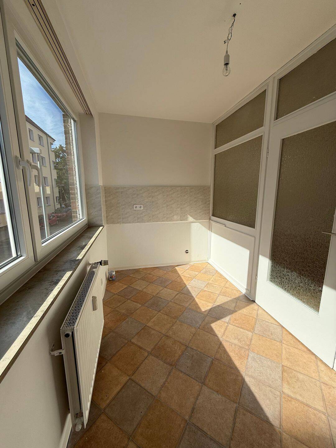 Bezaubernde moderne 2-Zimmerwhg.(72m²) mit Balkon und Lift, ca. 200m zum Maschsee – Hannover – Vorschaubild 8