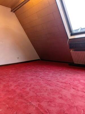 Bezugsfreie Dachgeschosswohnung in Düsseldorf/ Bilk mit Blick auf den Fernsehturm – 40223 Düsseldorf – Vorschaubild 9