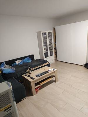 1 Zimmer Küche /Diele/Bad /Balkon – 50765 Köln – Vorschaubild 2