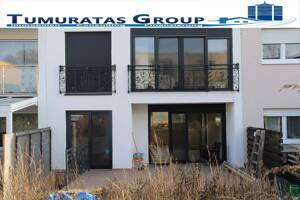 Hochwertiges Reihenhaus in Wiesbaden – Stilvolles Wohnen auf 150 m²