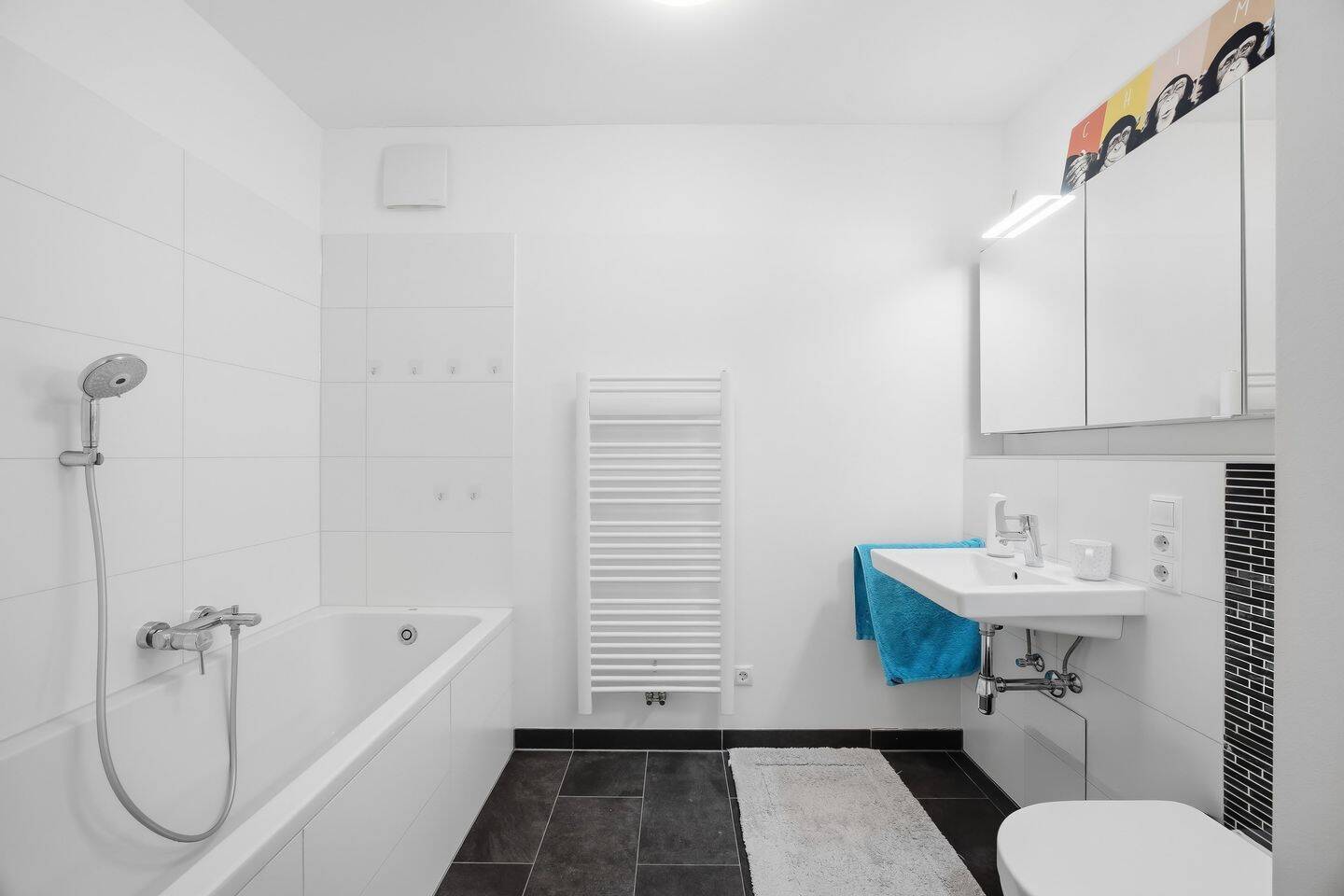 Ostpark-Nähe: Helles Zuhause mit Stil – München – Vorschaubild 4