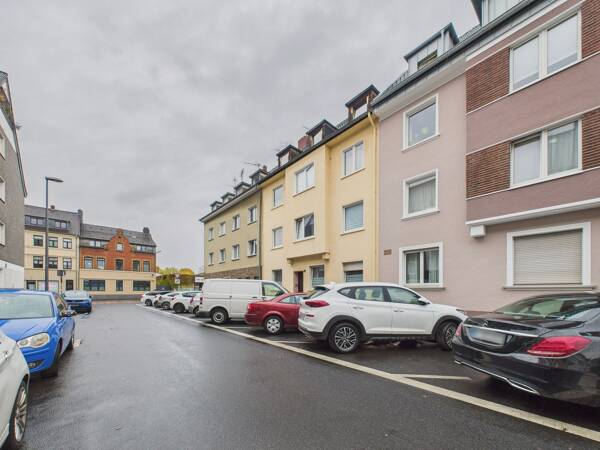 Haus in 51069 Köln mit 379 m² kaufen
