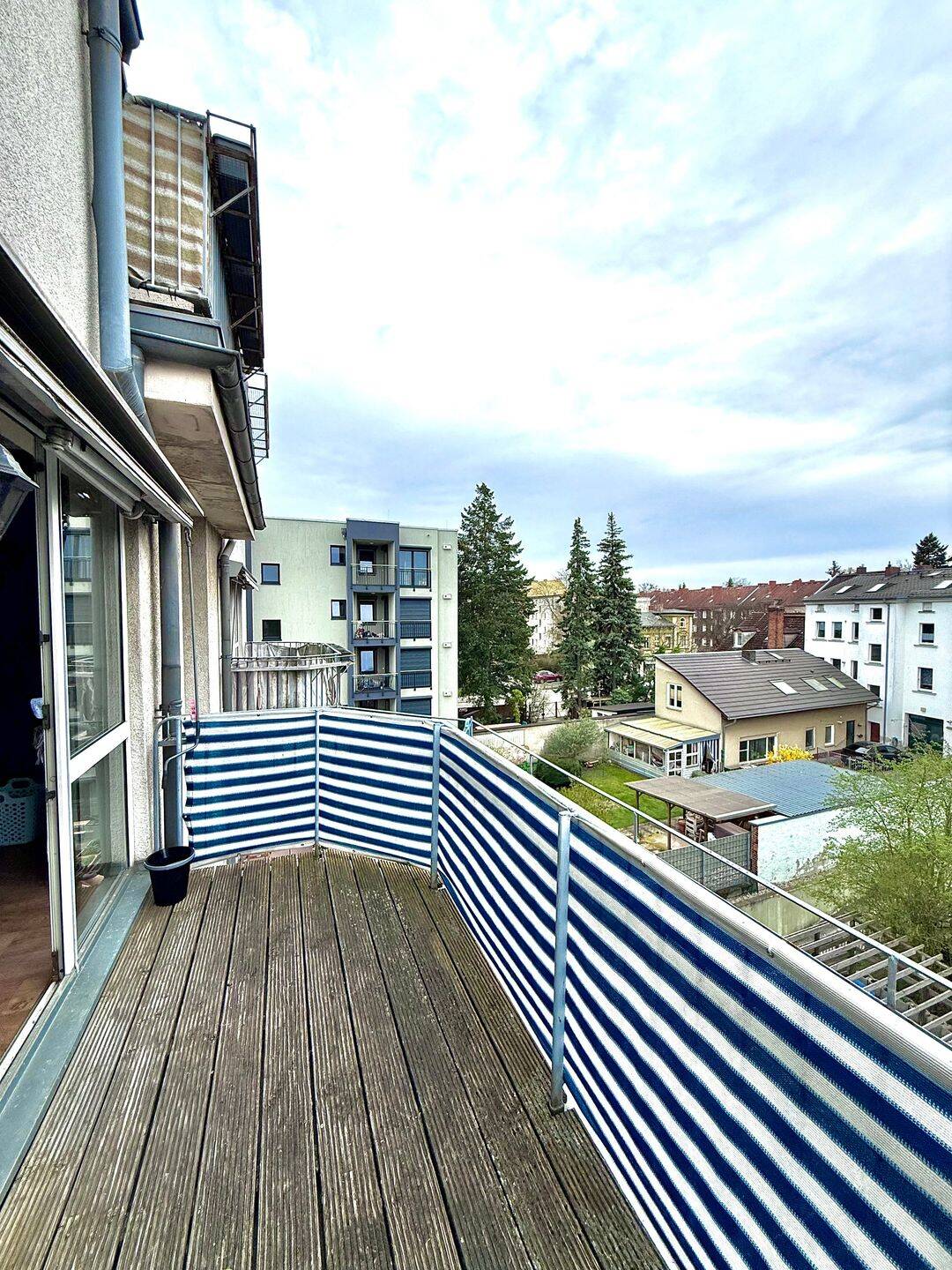 Großzügige Maisonette mit 5 Zimmern, zwei Terrassen und lichtdurchflutetem Wohnkonzept – Berlin – Vorschaubild 9