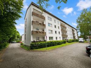 Schöne Eigentumswohnung mit Balkon