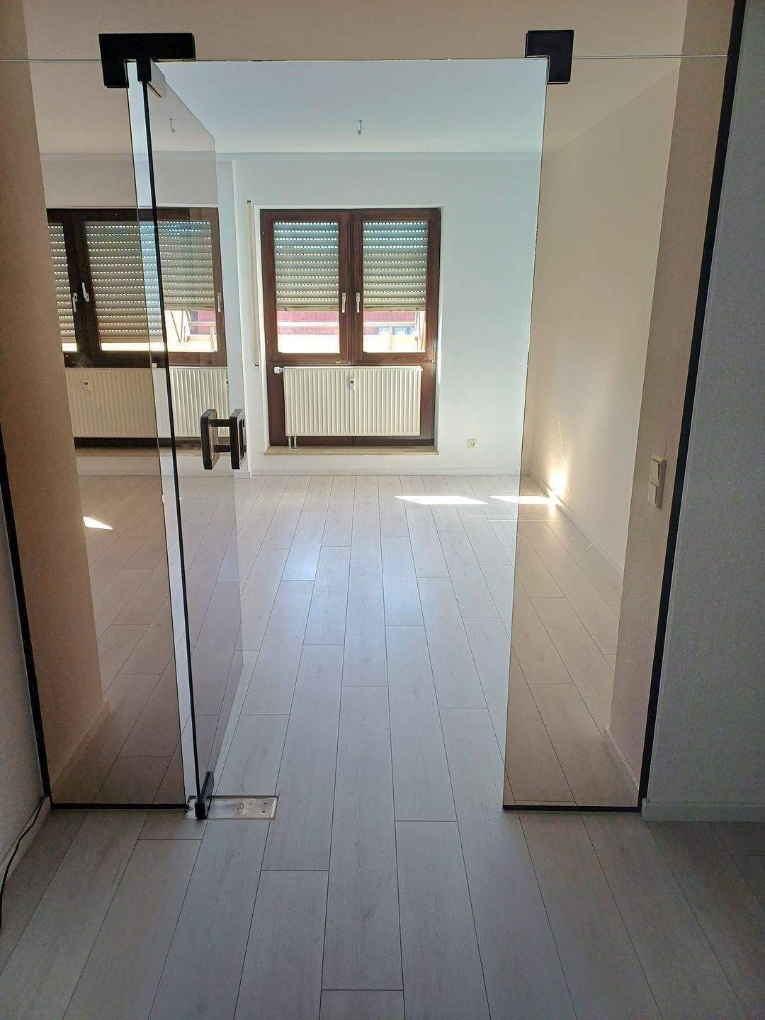 4-Zimmer-Wohnung mit TG-Stellplatz und bester Infrastruktur in ruhiger Südstadtlage – Nürnberg – Vorschaubild 9
