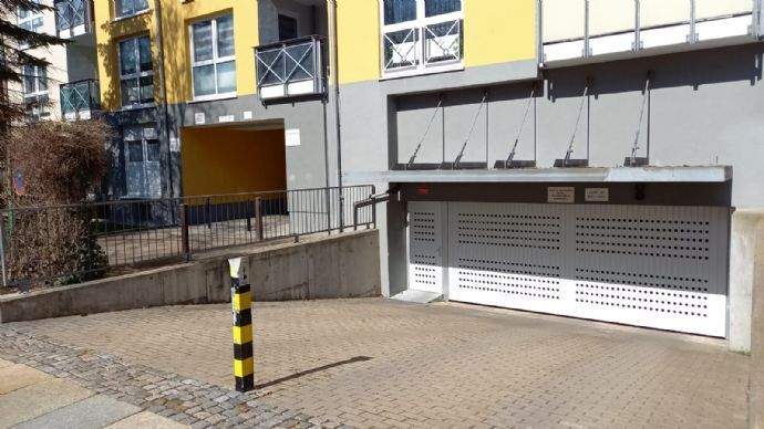 Wunderschöne 2-Raum-Wohnung mit Balkon, Aufzug und Tiefgarage – Chemnitz – Vorschaubild 7