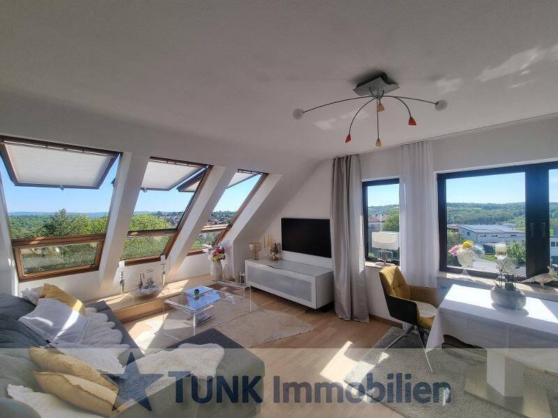 Am Feldrand mit Traumhaften Ausblick, Außen Pool, Sauna, EBK und Autostellplatz in Mömbris/Daxberg! – Mömbris – Vorschaubild 9