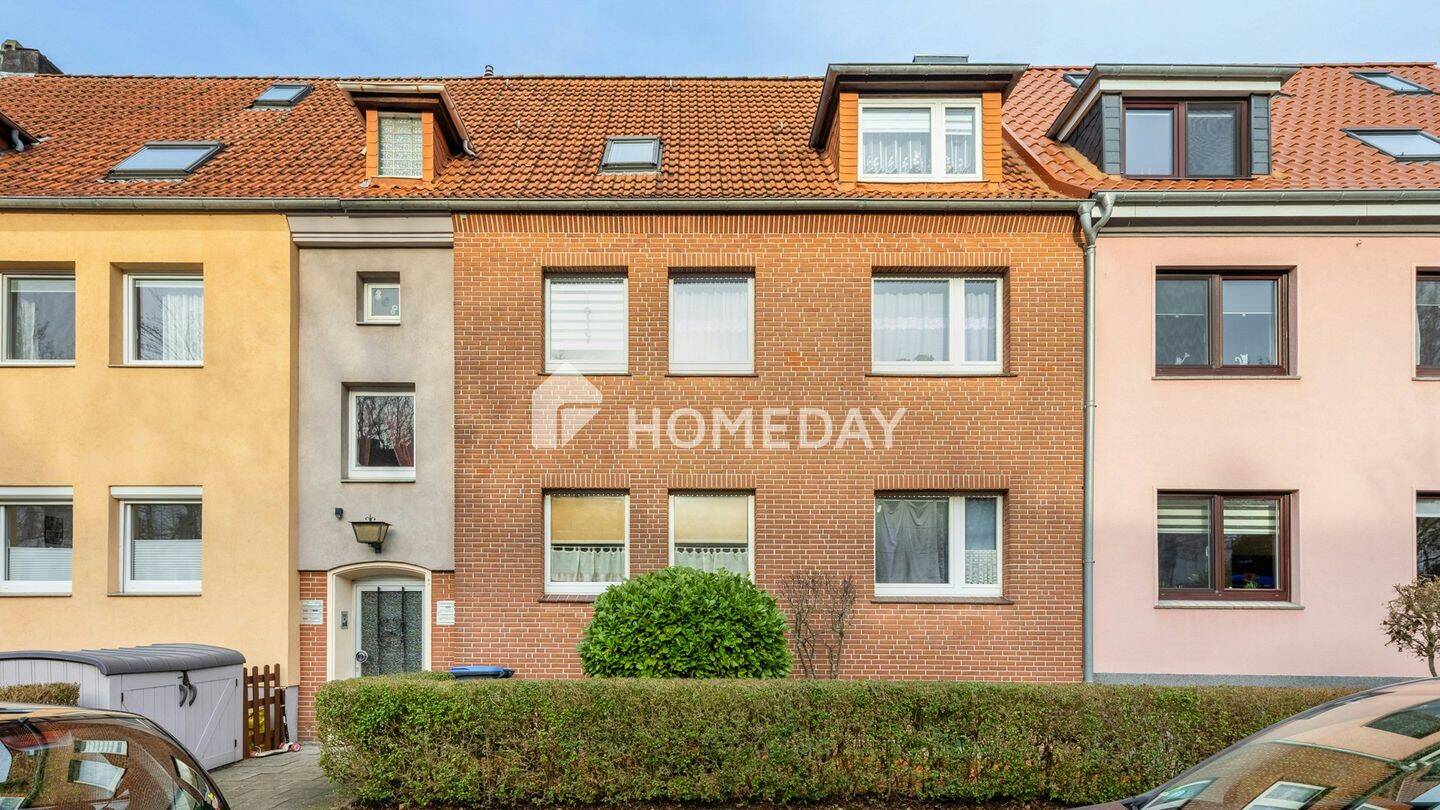 Teilvermietetes & gepflegtes Zweifamilienhaus mit Garten | ca. 125 + 65 m² WEs | BHV – Bremerhaven – Bild 1 von 9
