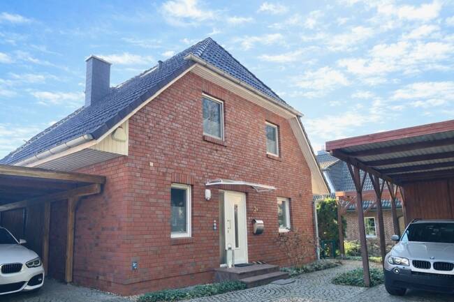 Exklusives Einfamilienhaus in ruhiger Lage von Hamburg Bramfeld – Hamburg – Vorschaubild 2