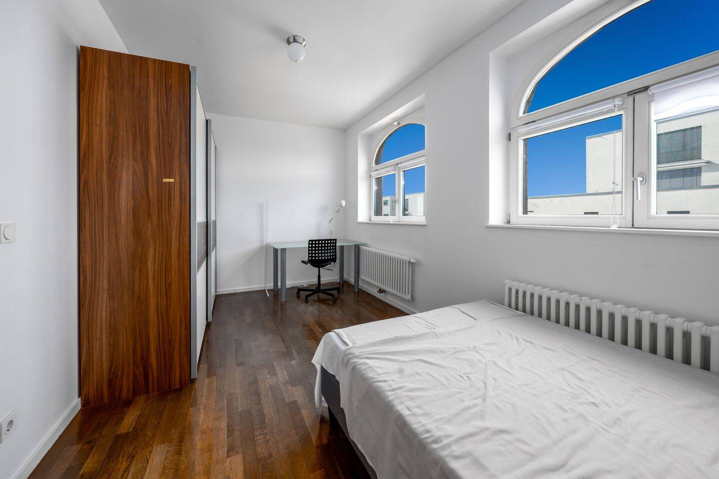 Barrierefreie 3-Zimmer-Wohnung mit 2 Bädern im sanierten Altbau am Schlosspark Charlottenburg – Berlin – Vorschaubild 6