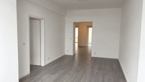 Helle & modern sanierte 4-Zimmer-Wohnung mit ca. 80 qm² Garten – 40223 Düsseldorf – Vorschaubild 2