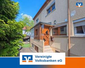 Reihenmittelhaus, mit Terrasse und große Zimmer - Sofort Frei