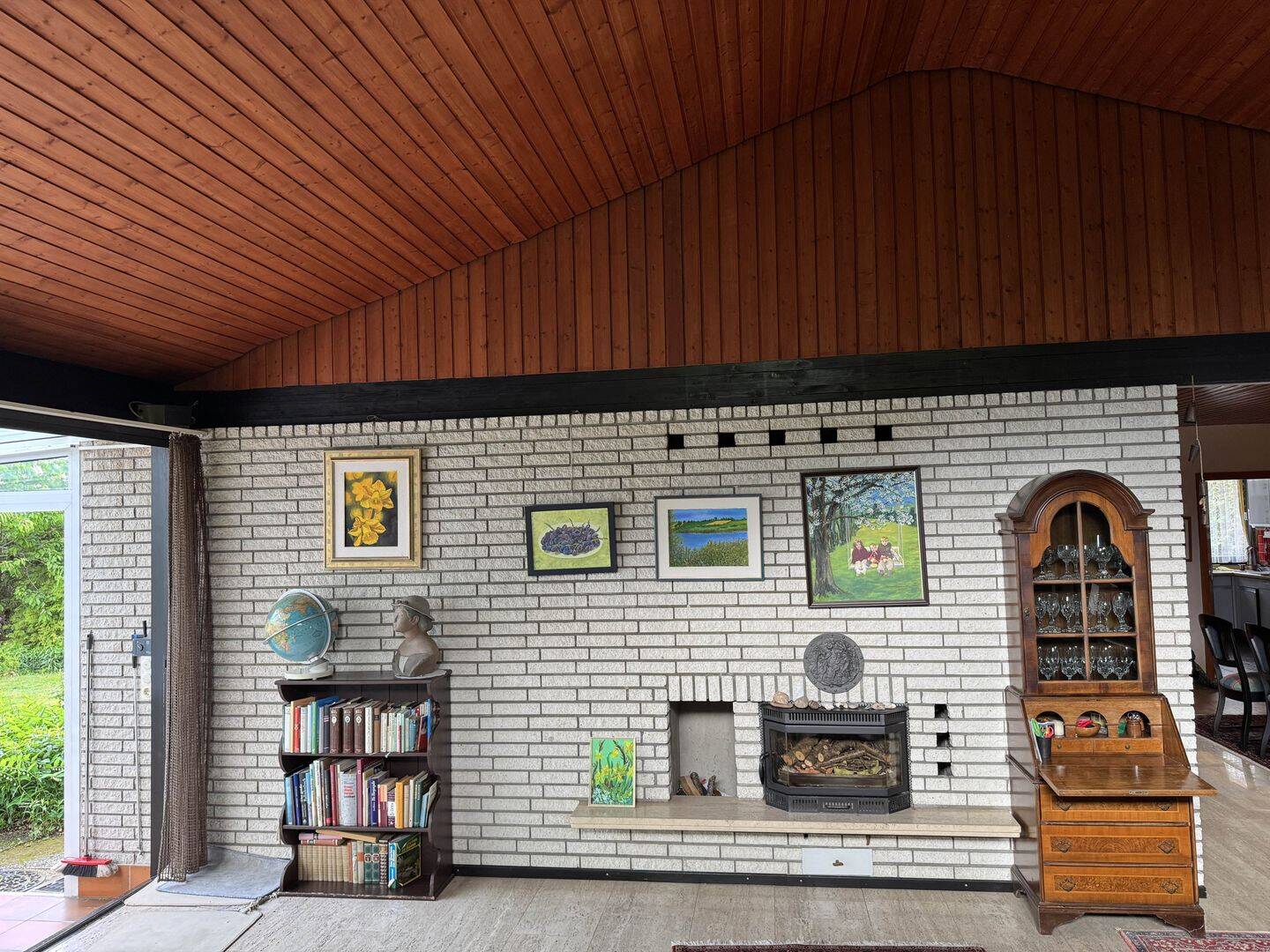 Courtagefrei – Charaktervoller Architektenbungalow mit Wintergarten, Kamin, Einliegerbereich und viel Grün am Stadtrand Bremen/Varrel – Bremen – Vorschaubild 5