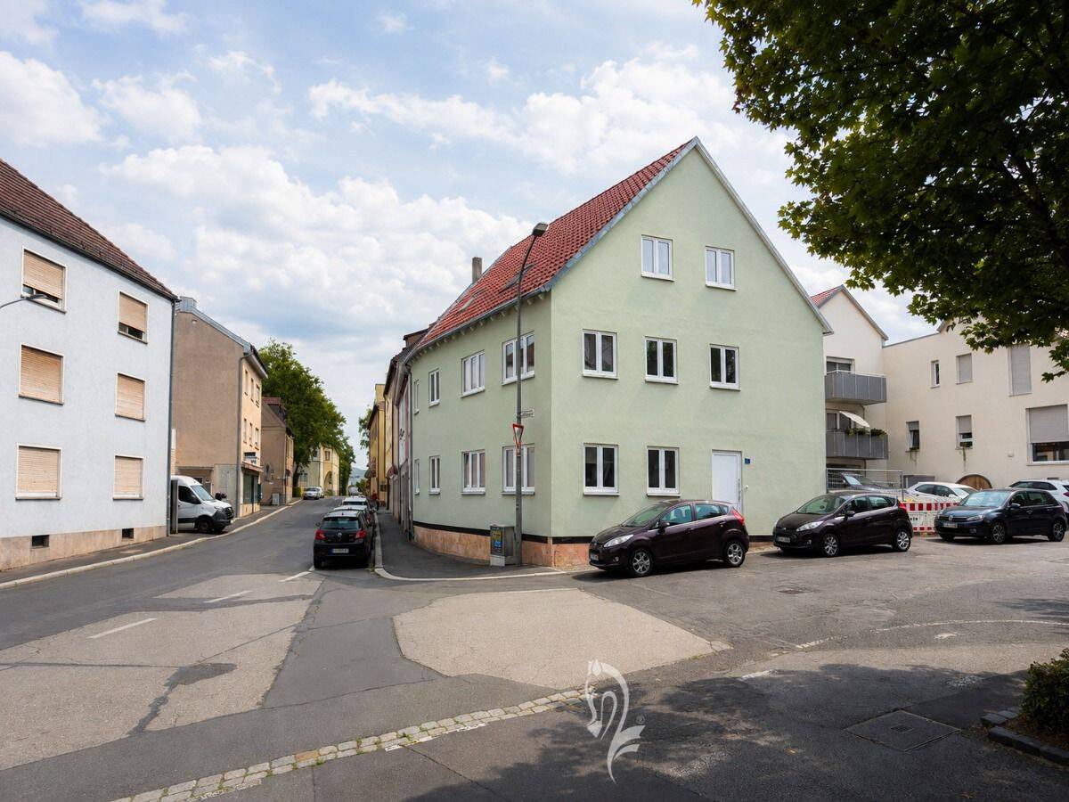 Mehrgenerationen- oder Familienhaus: Neu errichtetes Stadthaus mit 3 Stockwerken – 97084 Würzburg – Bild 1 von 9