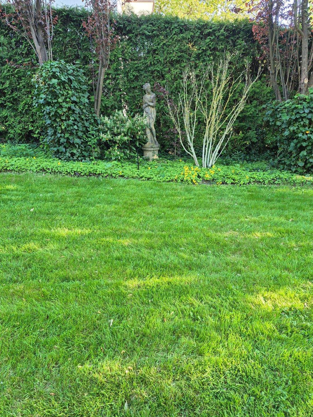 Rückersdorf: Traumhaus mit zwei Terrassen, Balkon und großem sehr gepflegtem Garten – Rückersdorf – Vorschaubild 4