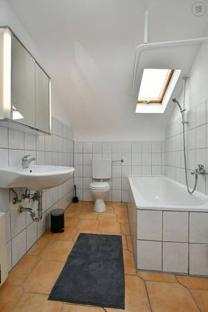 Modern möblierte Wohnung in Stuttgart Bergheim – 70499 Stuttgart – Vorschaubild 4