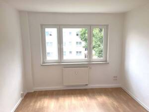 Frisch renovierte 2-Raum Wohnung mit optimaler Bahnanbindung – 99098 Erfurt – Vorschaubild 5