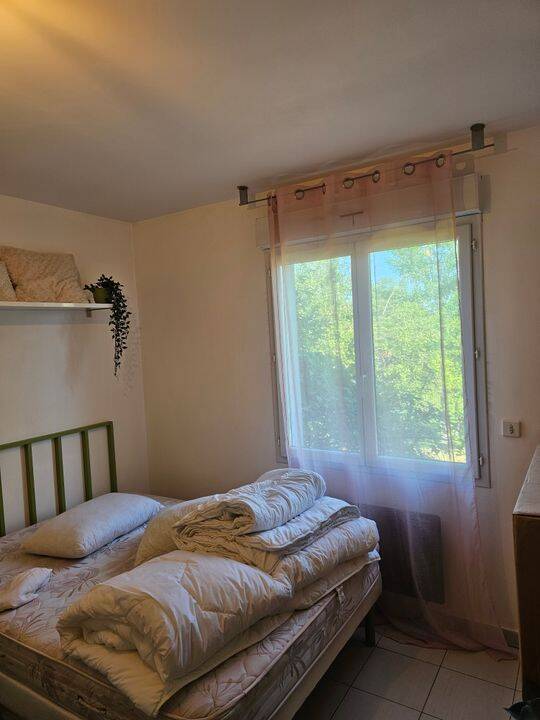 1 pièce 25 m² · à Évry-Grégy-sur-Yerre · 25 m² · 900 €/mois