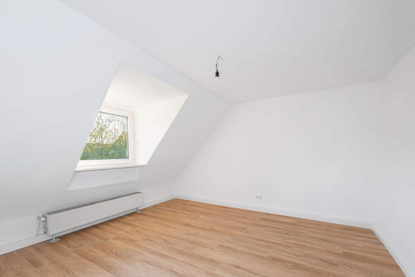 Charmante 3-Zimmer-Wohnung – modernisiert und zentrumsnah mit sehr guter Anbindung – Nürnberg – Vorschaubild 4
