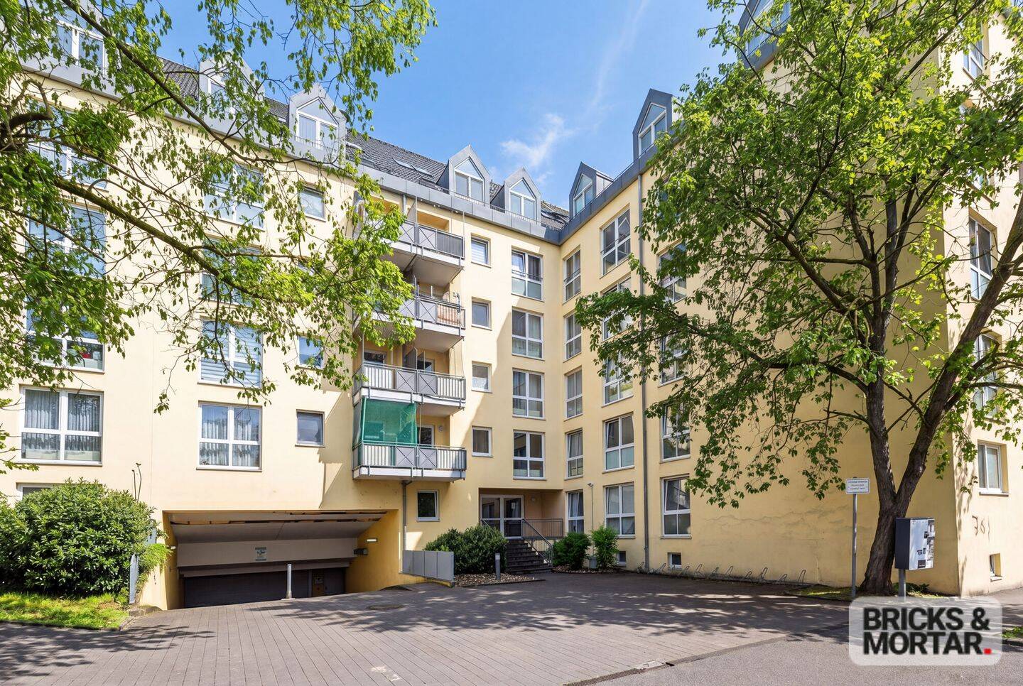 2-Zimmerwohnung mit TG-Stellplatz & Balkon zur Kapitalanlage – Fürth – Vorschaubild 2