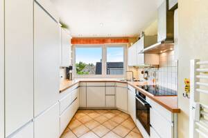 Wohnen am Alsterlauf - großzügige Dachgeschosswohnung mit Balkon und Garage – 22397 Hamburg – Vorschaubild 7