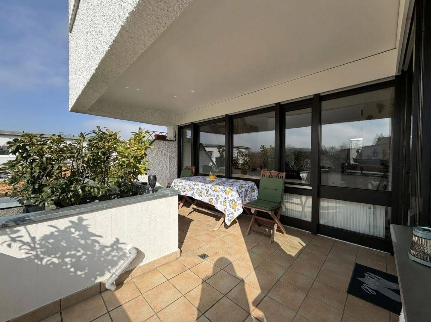Penthouse-Maisonette mit Galerie, Kamin & Südterrasse – Großzügiges Wohnen in bester Lage von Regensburg – Regensburg – Vorschaubild 2