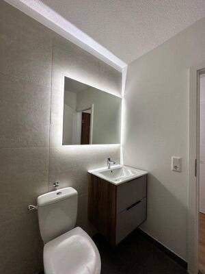 FREI | 2-Zimmer-Wasserblick-Wohnung mit neuer EBK in Fürth-Burgfarrnbach – 90768 Fürth – Vorschaubild 3