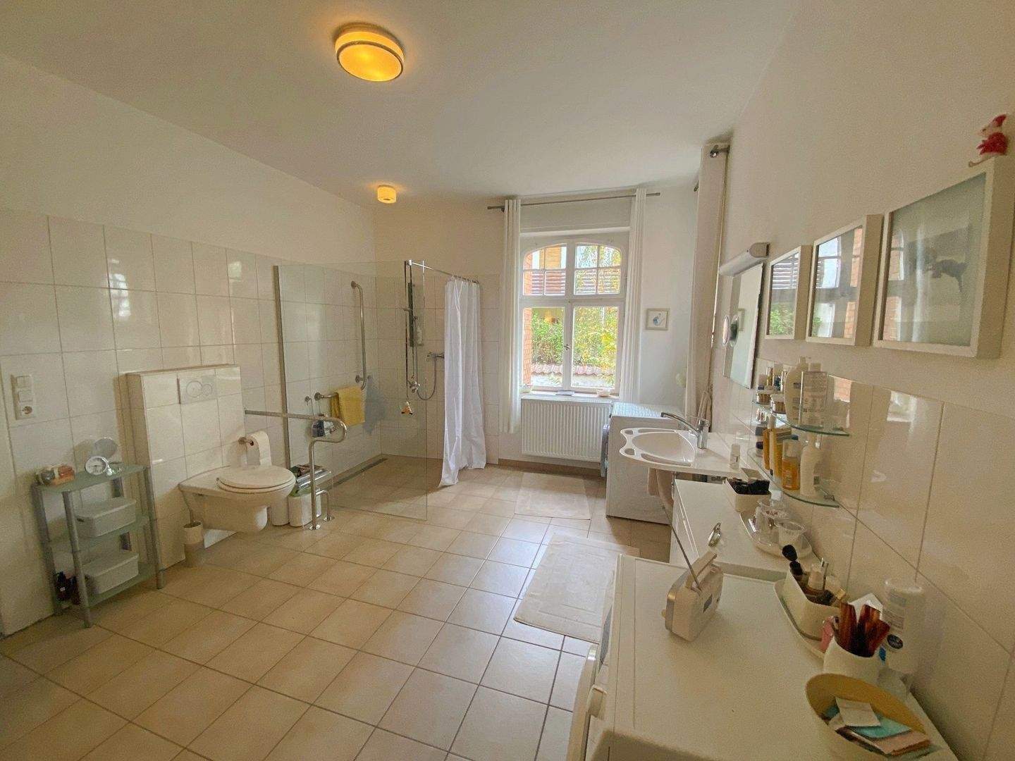 MIT WOHNRECHT: Großzügiges Arzt-Haus mit ca. 320 m² Wohnfläche auf 795 m² Grundstück – Heizung neu (2026) – Hainburg – Vorschaubild 8