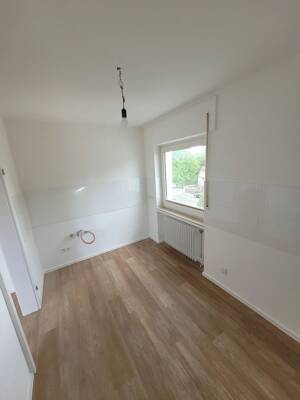 Schöne 1-Zimmer Wohnung in Solingen mit Balkon – 42699 Solingen – Vorschaubild 3