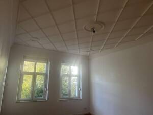 Erdgeschosswohnung 2 Zimmer, Küche, Diele , Bad , Garten ! – 47803 Krefeld – Vorschaubild 2