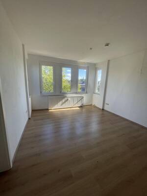 Geräumige Dachgeschosswohnung in Sterkrade – 46145 Oberhausen – Vorschaubild 4
