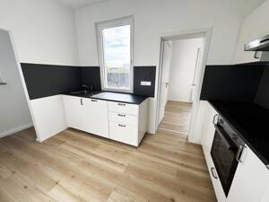 Erstbezug nach Sanierung - Neuer Boden/Küche/Bad/Fenster - Zentrale Lage in Heilbronn – 74072 Heilbronn – Vorschaubild 6
