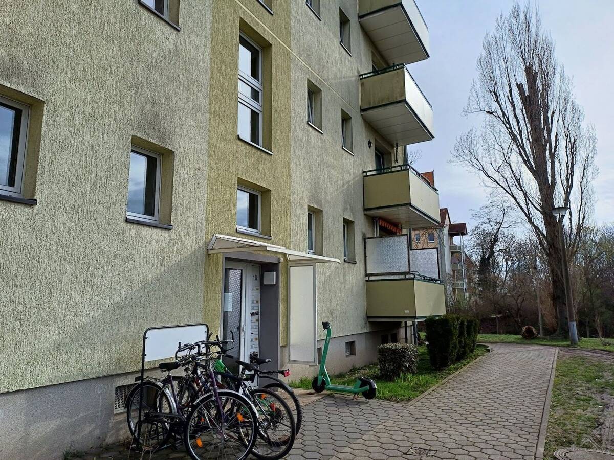 Günstige Singlewohnung- sofort verfügbar! – 6217 Merseburg – Bild 1 von 5