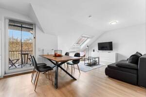 Schönes 1-Zimmer-Apartment im Dachgeschoss mit Duschbad in Balkon – 26127 Oldenburg – Vorschaubild 2