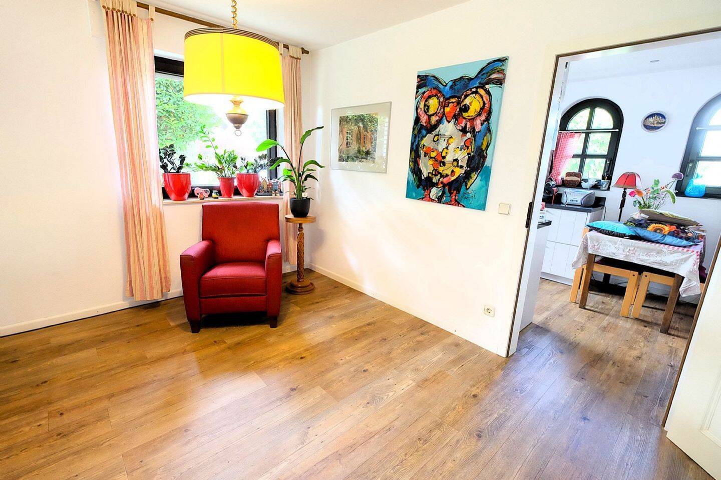 Freistehendes Einfamilienhaus mit Keller, Garage und großzügigem Garten – Kranenburg – Vorschaubild 9