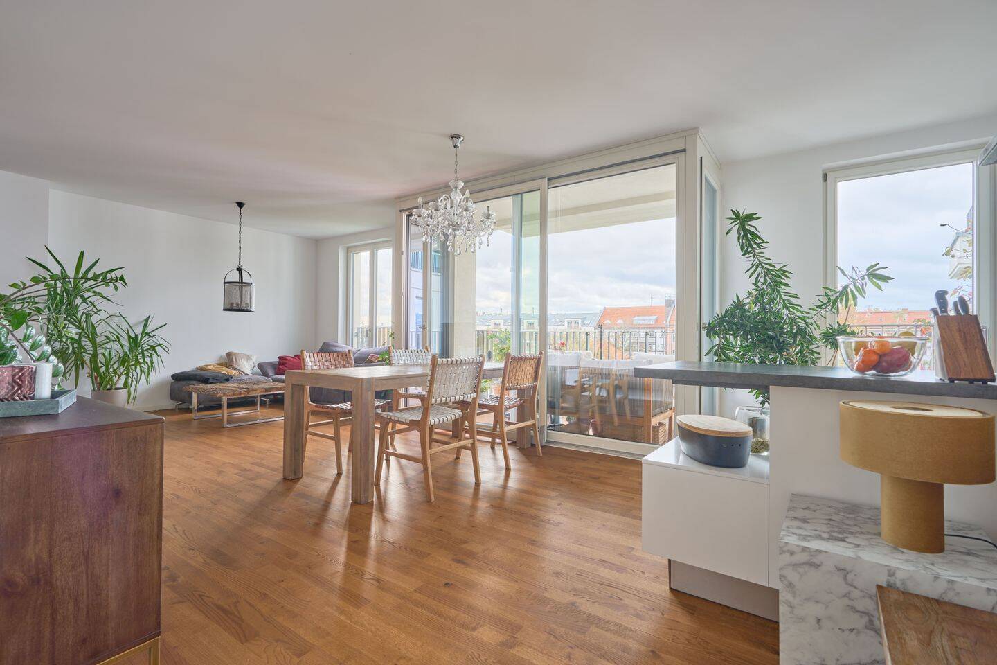 Familienfreundliches 4-Zimmer Domizil mit unverbautem Blick