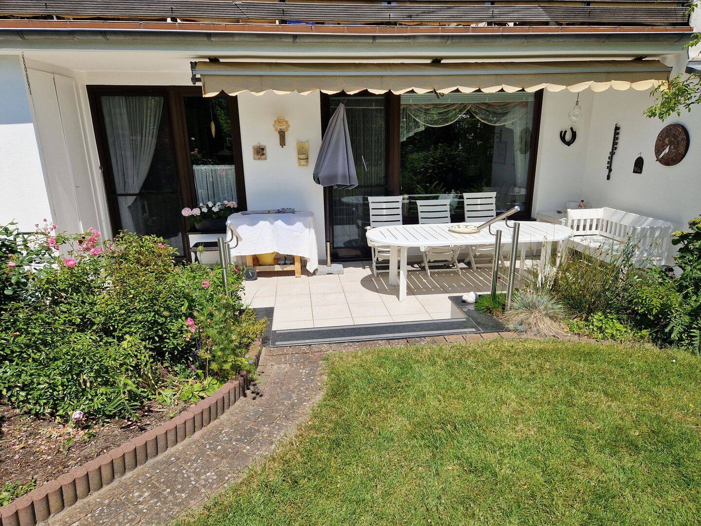Schöne Eigentumswohnung in Leverkusen-Hitdorf. Ideal für Rentner oder kleine Familie